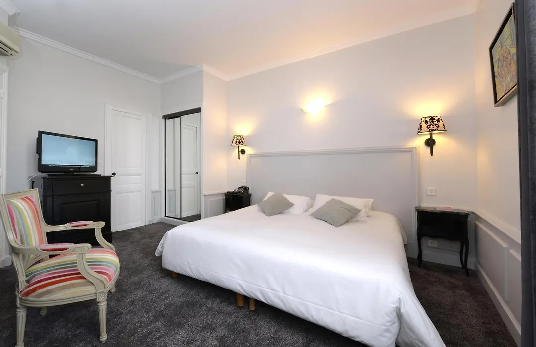 Hotel De France-1