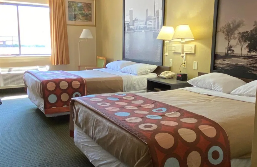 Super 8 By Wyndham Port Clinton-1