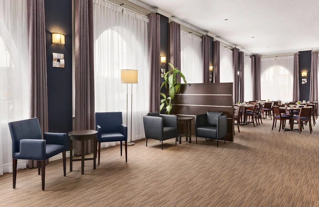 Days Inn By Wyndham Montreal Airport Conference Centre-1