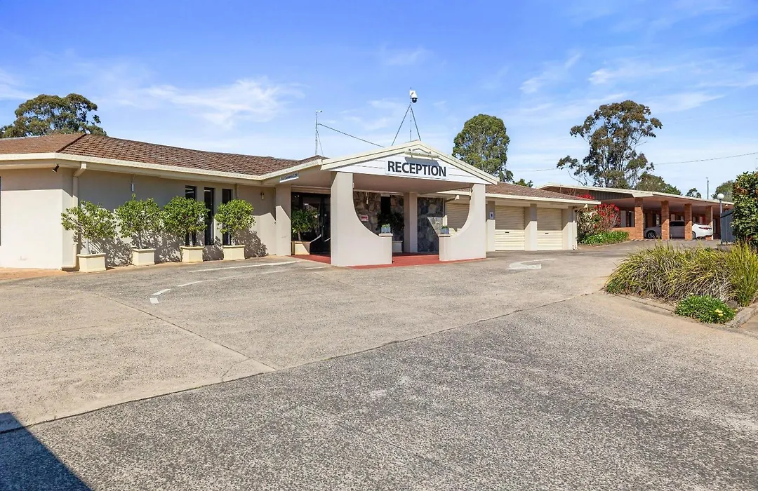Comfort Inn Glenfield-1
