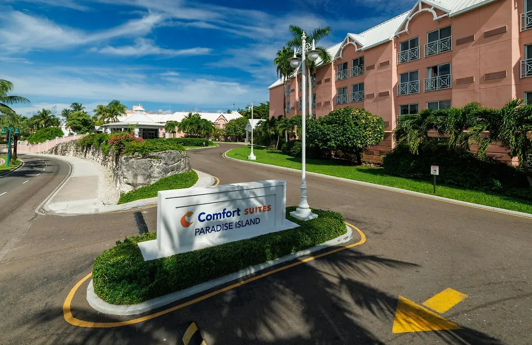 Comfort Suites Paradise Island-1