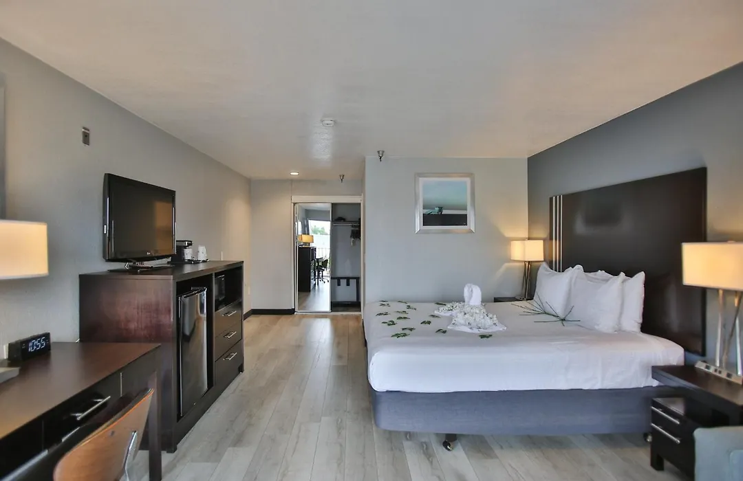 Best Western Surf City-1