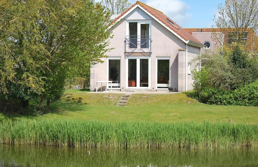 Beach Resorts Makkum-1