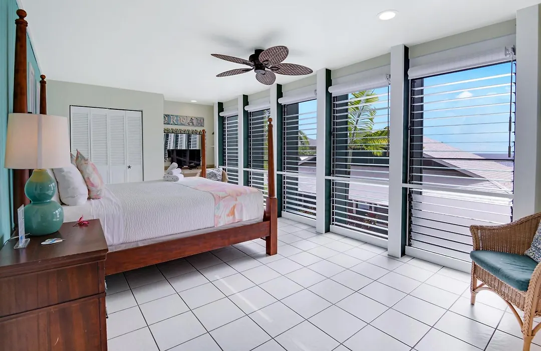 Big Island Retreat - No Resort Fees-1