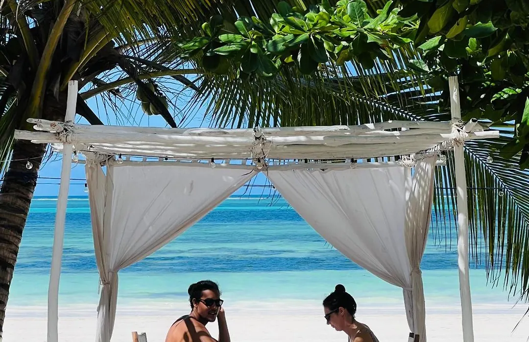 White Dream Lodge & Restaurant, Beach Front, Ocean View-1