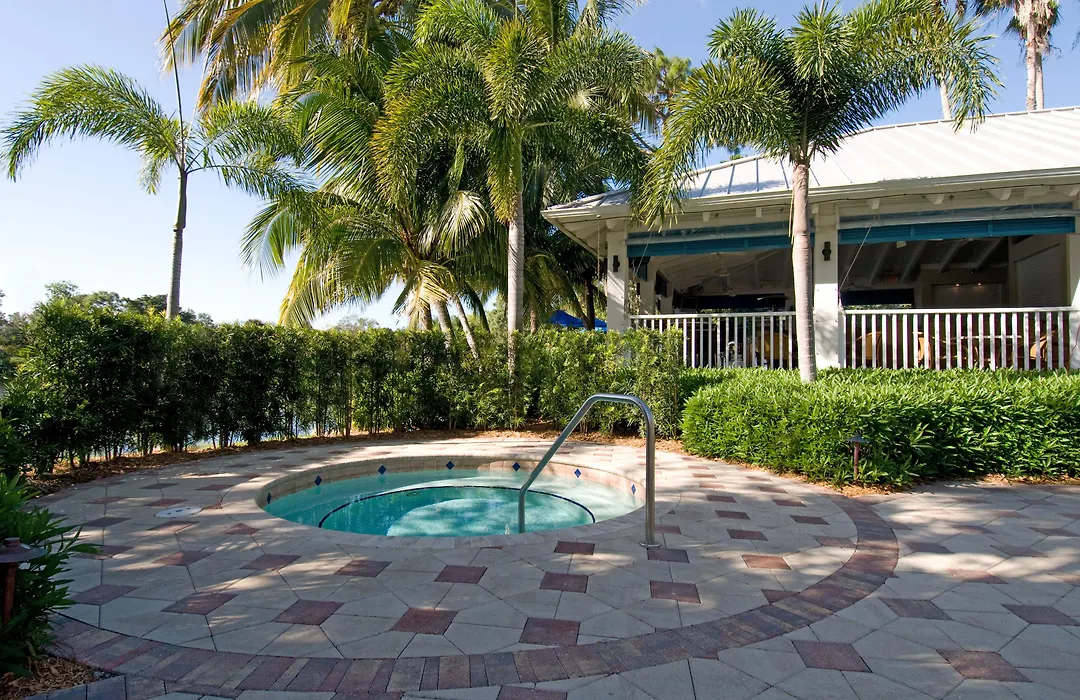 Trianon Bonita Bay Hotel-1