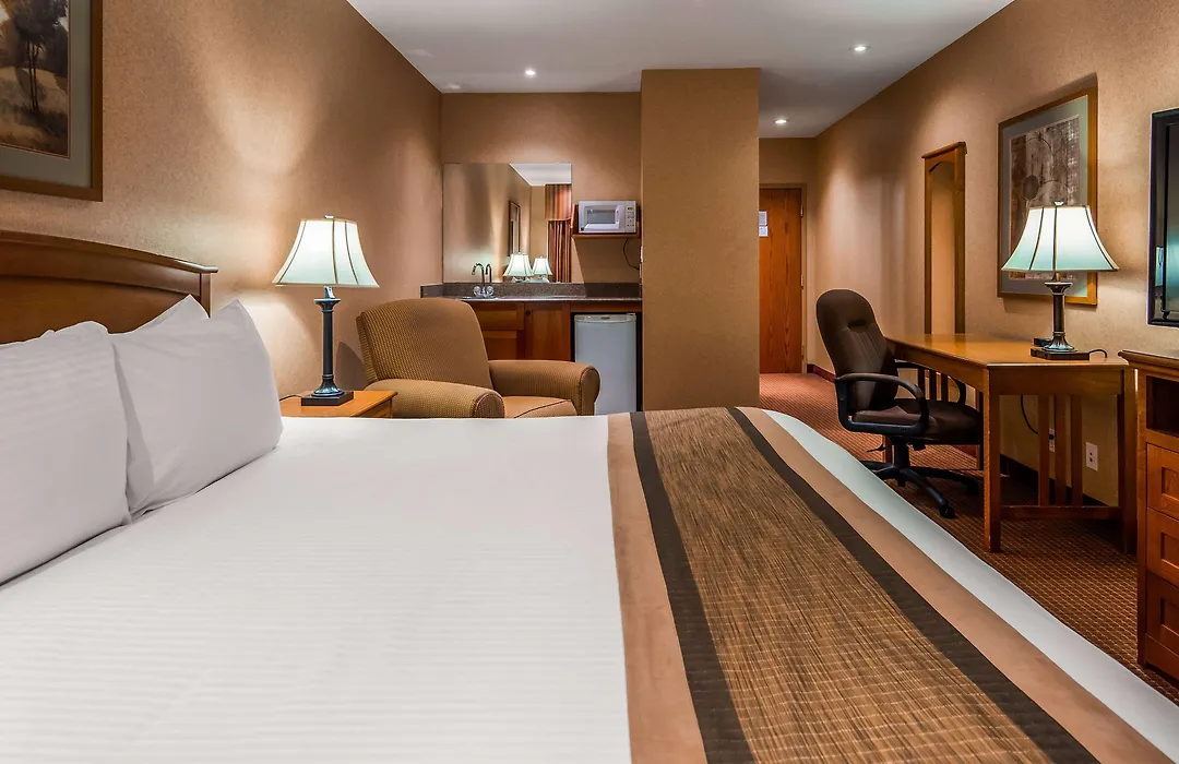 Days Inn By Wyndham Swift Current-1