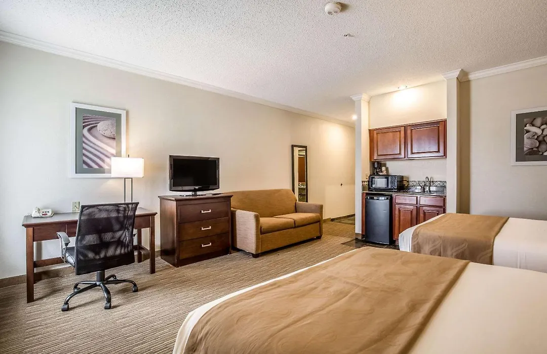 Quality Inn & Suites Seabrook- Nasa- Kemah-1