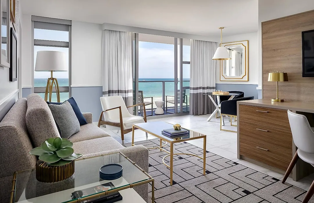 Cadillac Hotel & Beach Club, Autograph Collection-1