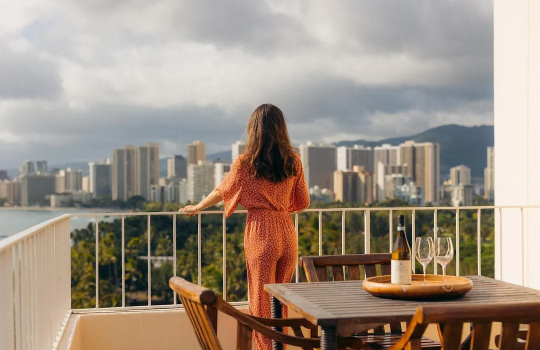 Lotus Honolulu At Diamond Head-1
