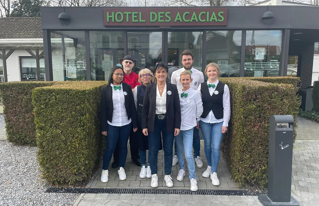 Logis Hôtel Des Acacias Lille Neuville en Ferrain, Restaurant l'Acacias Gourmand-1