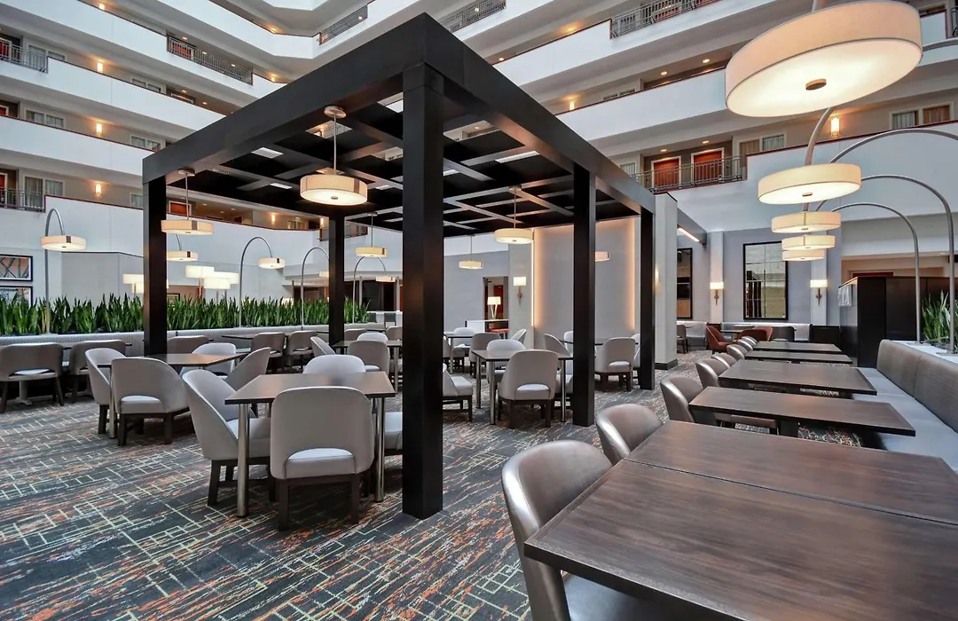 Embassy Suites Little Rock-1