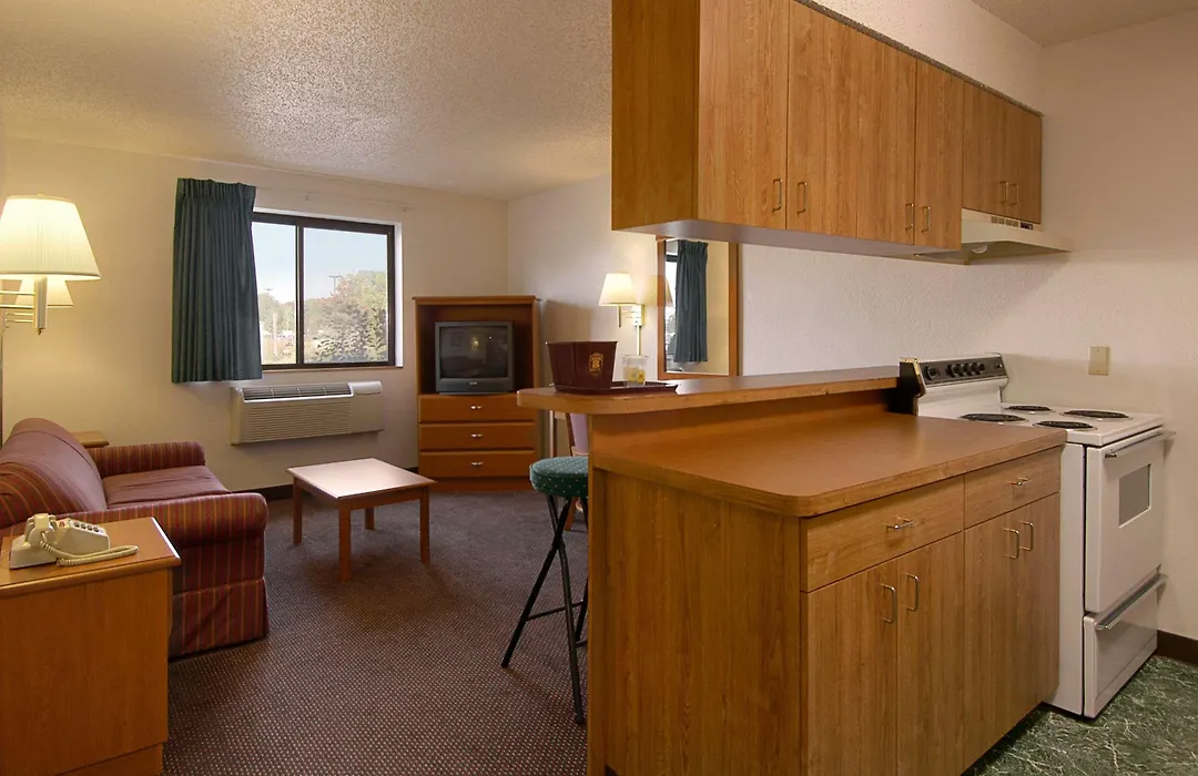 Super 8 By Wyndham Pulaski-1