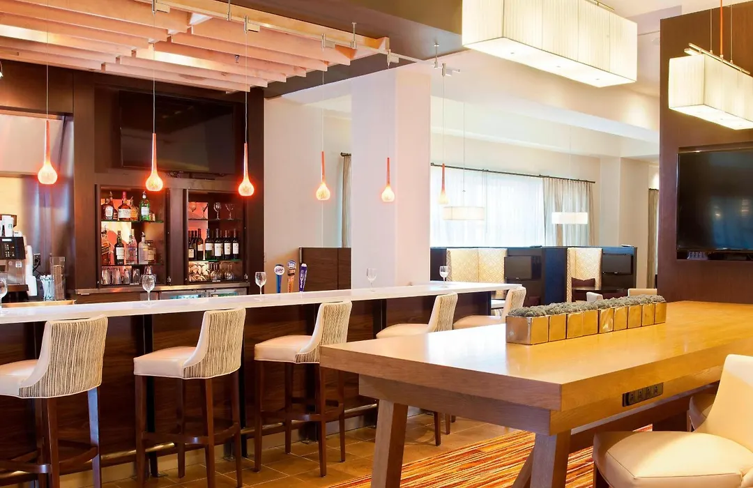 Courtyard By Marriott Pueblo-1