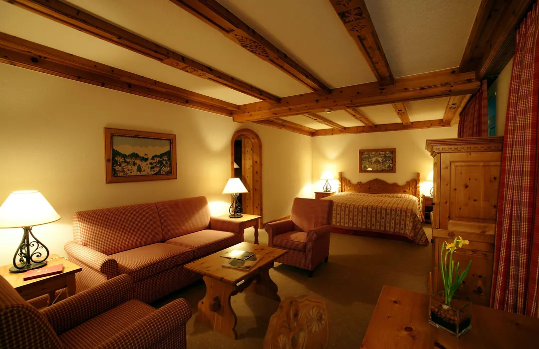 Crystal Hotel superior-1