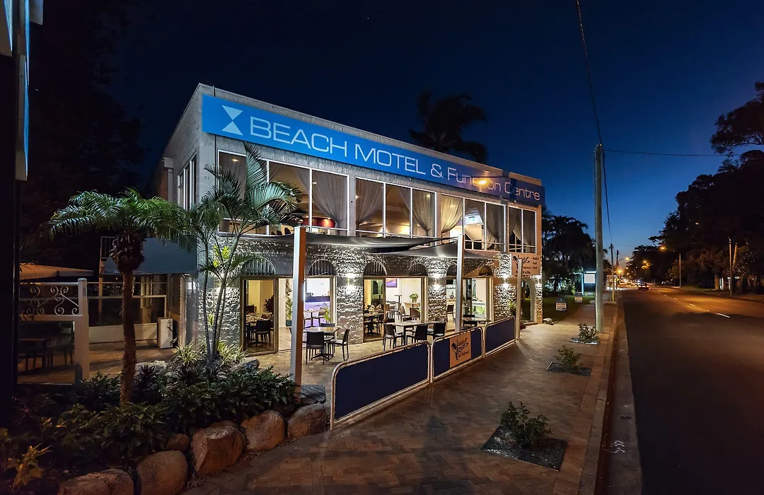 The Beach Motel Hervey Bay-1