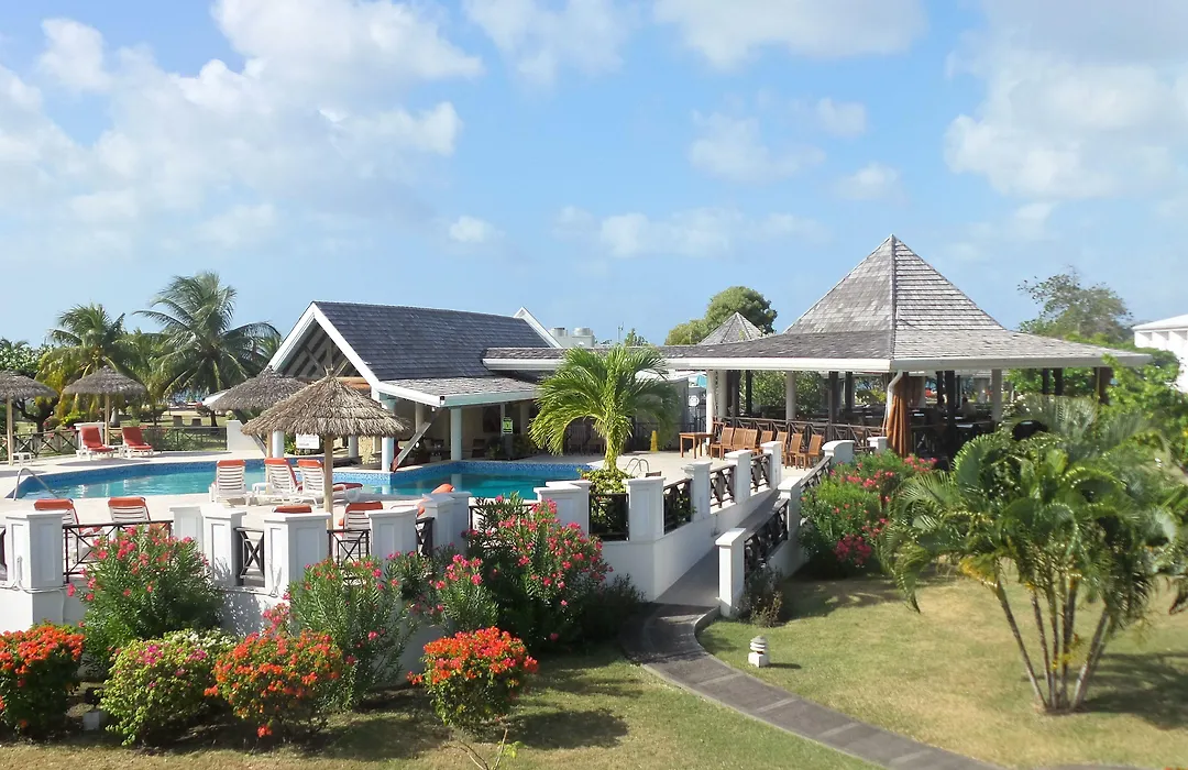 Coyaba Beach Resort-1