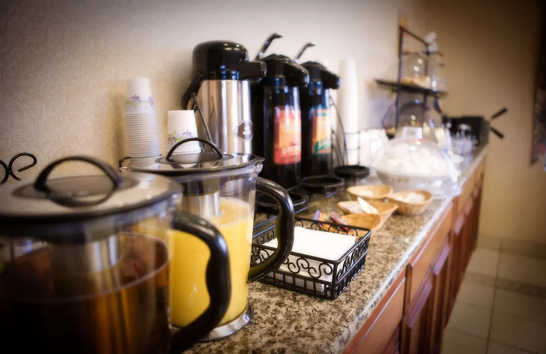 Best Western Exeter Inn & Suites-1