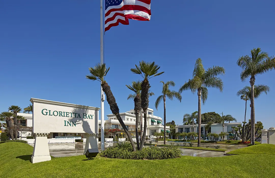 Glorietta Bay Inn-1