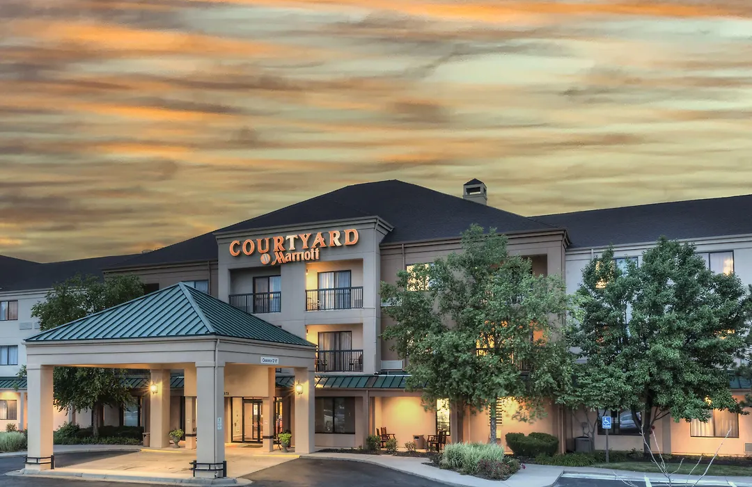 Courtyard By Marriott Wichita East-1