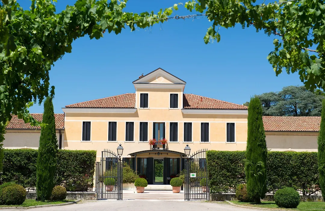 Relais Monaco Country Hotel & Spa-1