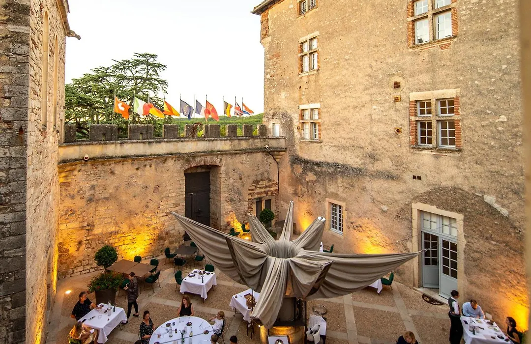 Chateau De Mercues-1