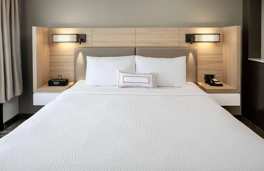 Sonesta Select Seattle Renton Suites-1