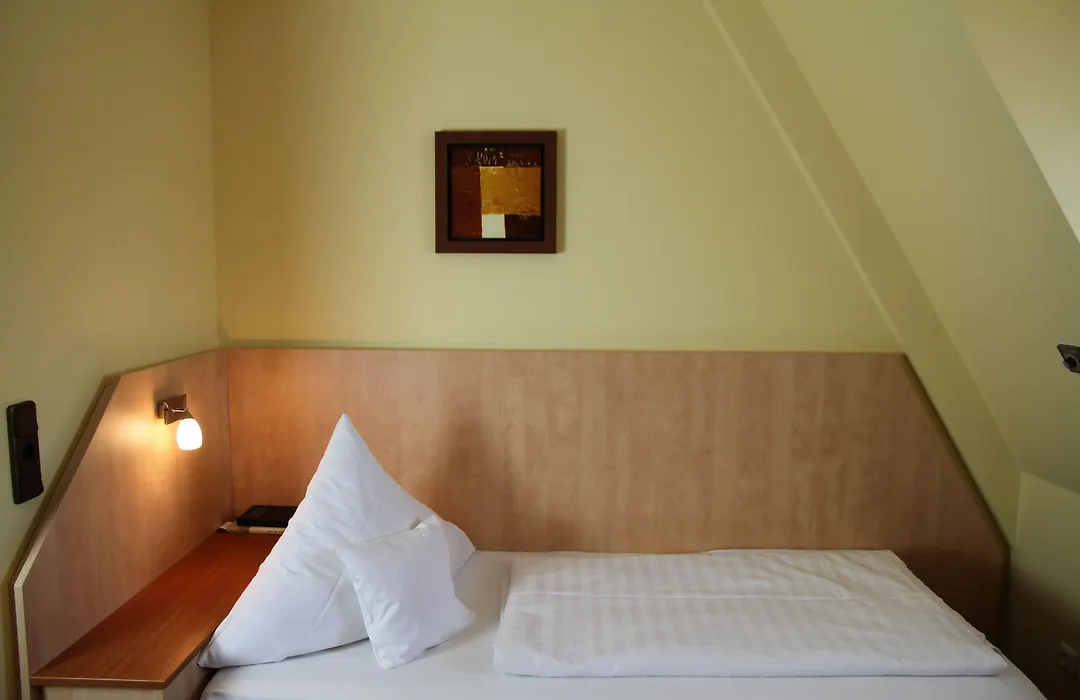 TOP Hotel Amberger-1