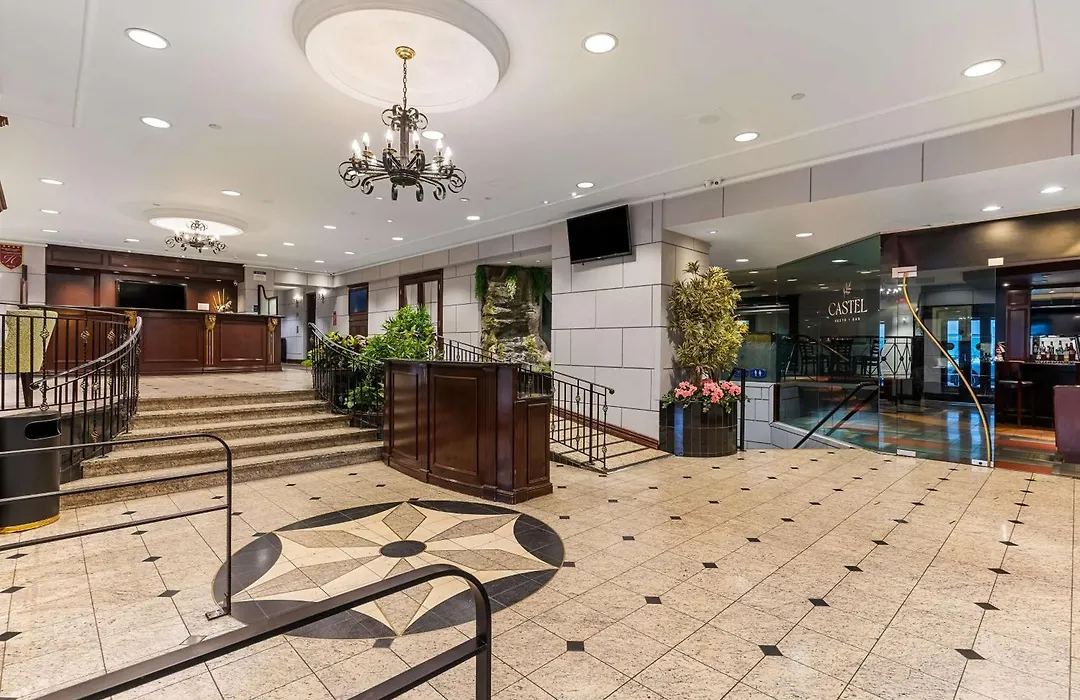 Best Western Ville-Marie Montreal Hotel & Suites-1