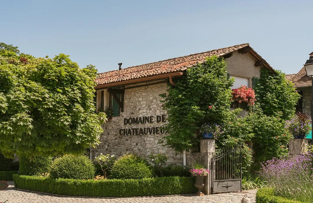 Domaine De Chateauvieux-1