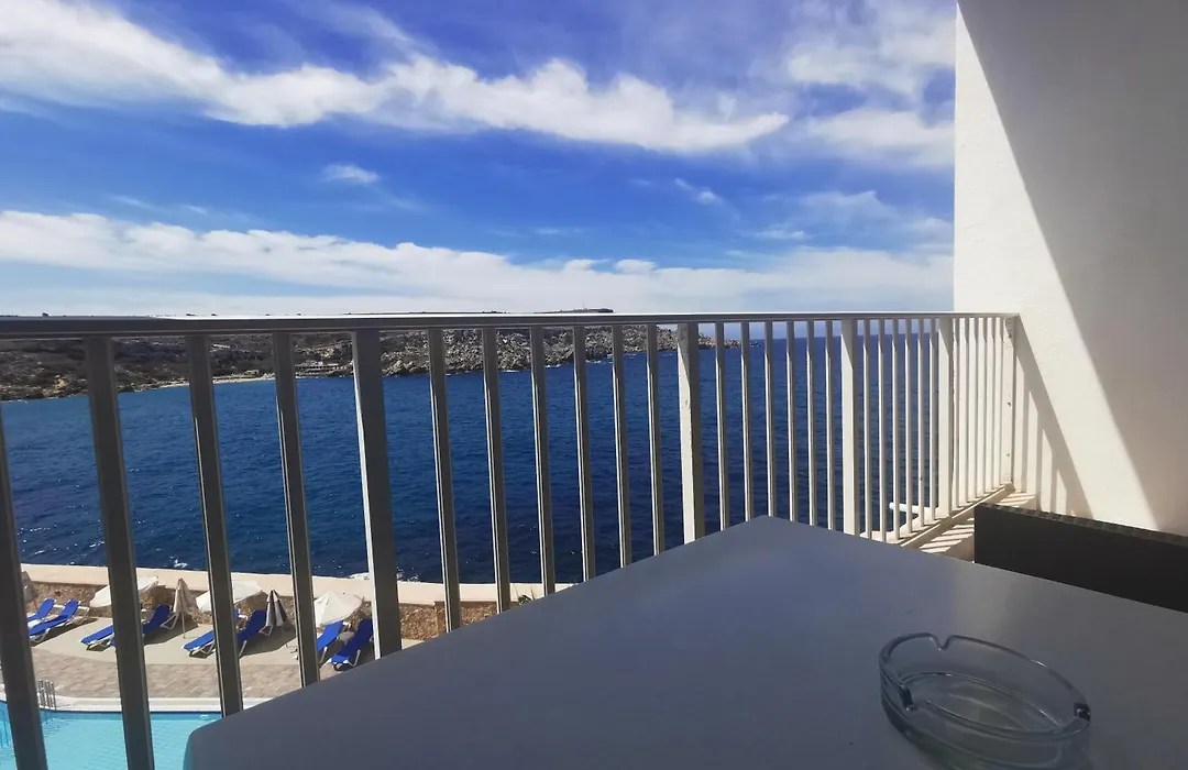 Paradise Bay Resort-1