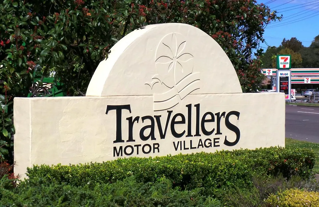 Travellers Motor Village-1
