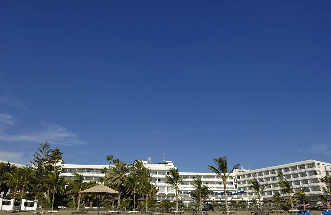 Vik Hotel San Antonio-1