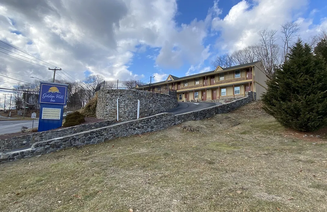 Golden Hill Inn-Danbury-1