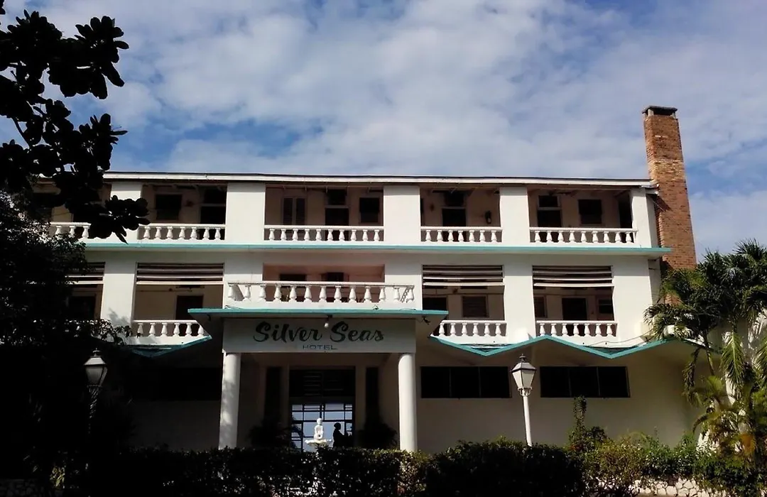 Silver Seas Hotel-1