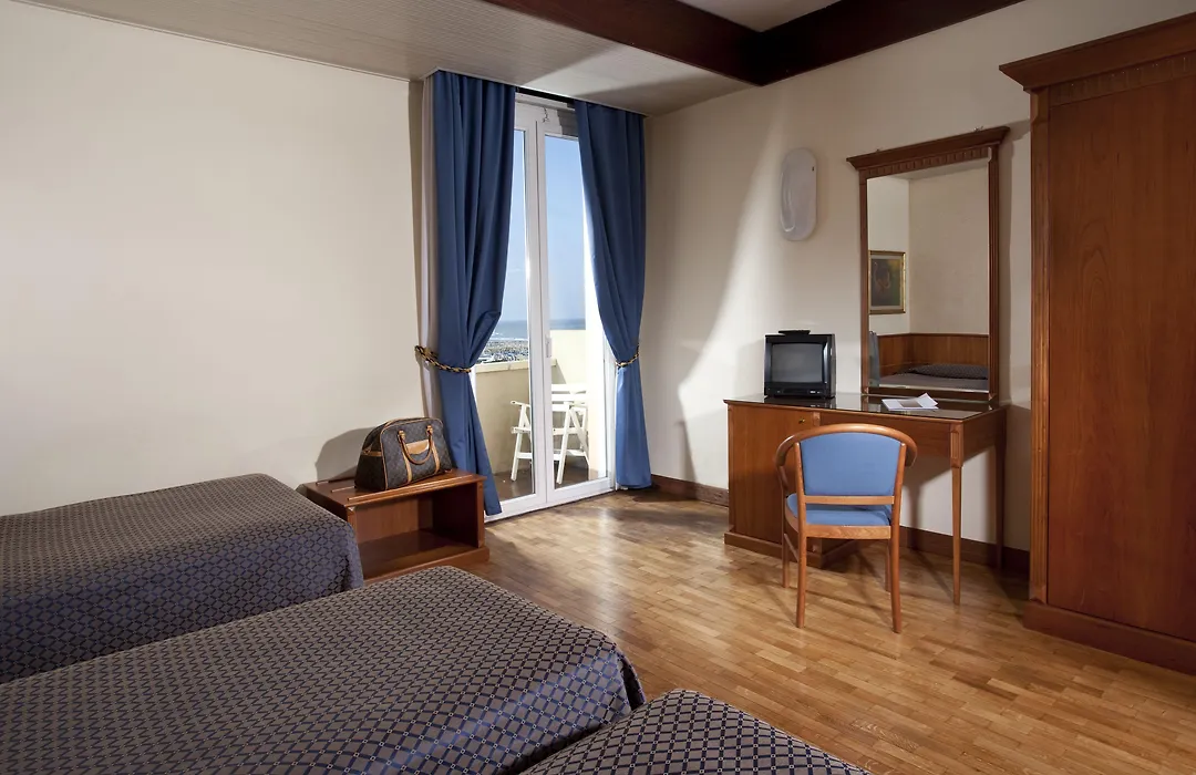 Hotel Bellevue By Oasigroup Hotels-1