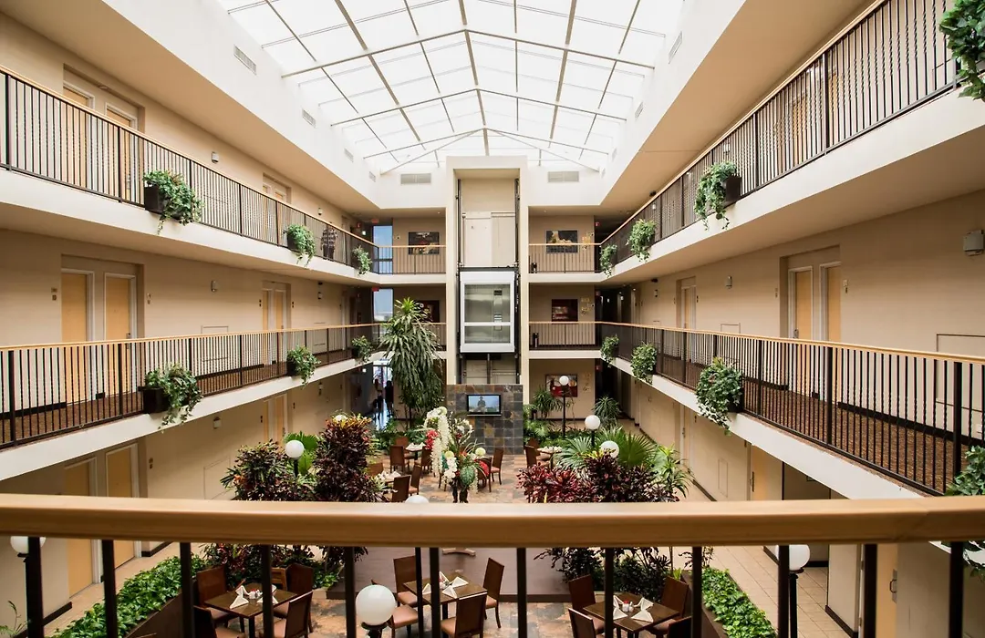 Best Western Plus Monterrey Airport-1