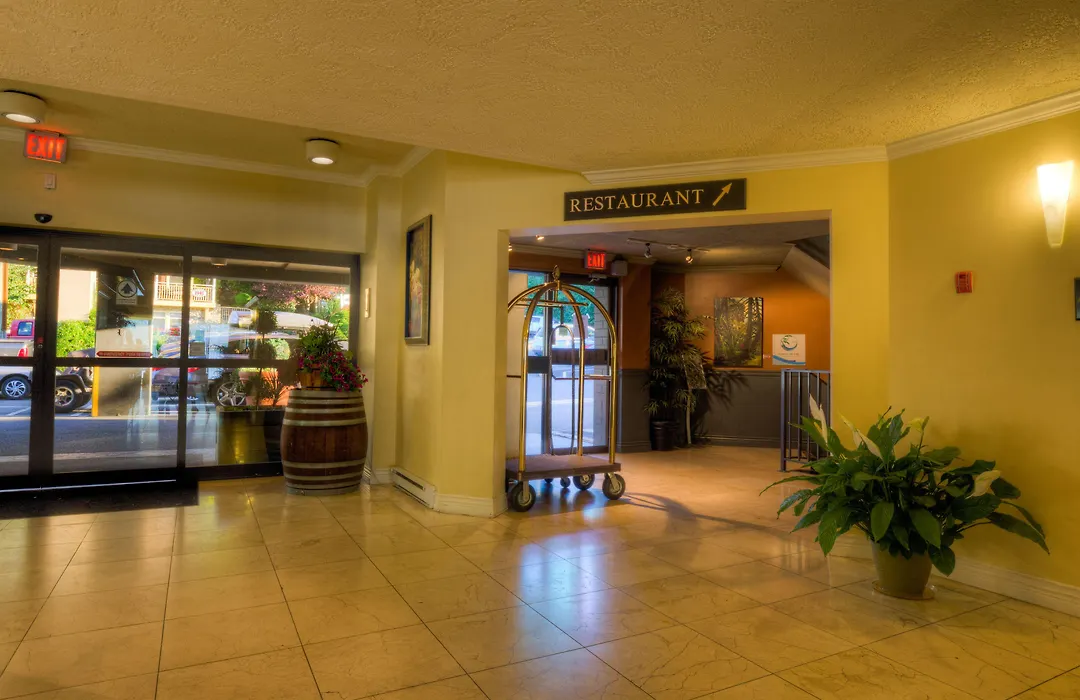 Oceanfront Suites At Cowichan Bay-1