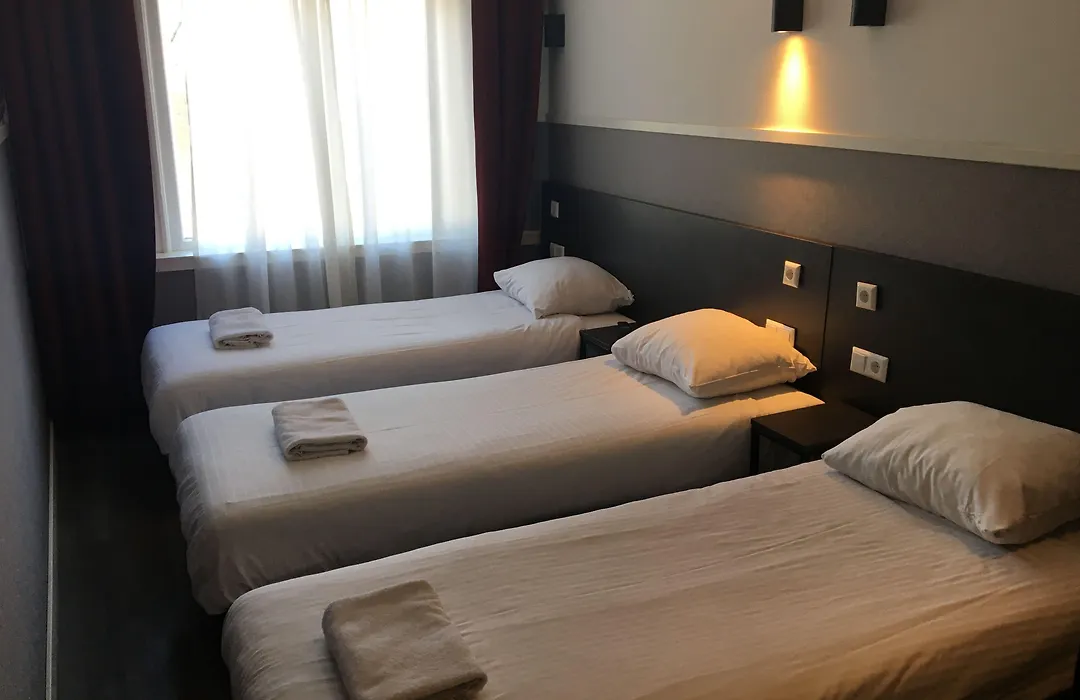 Hotel Manofa-1