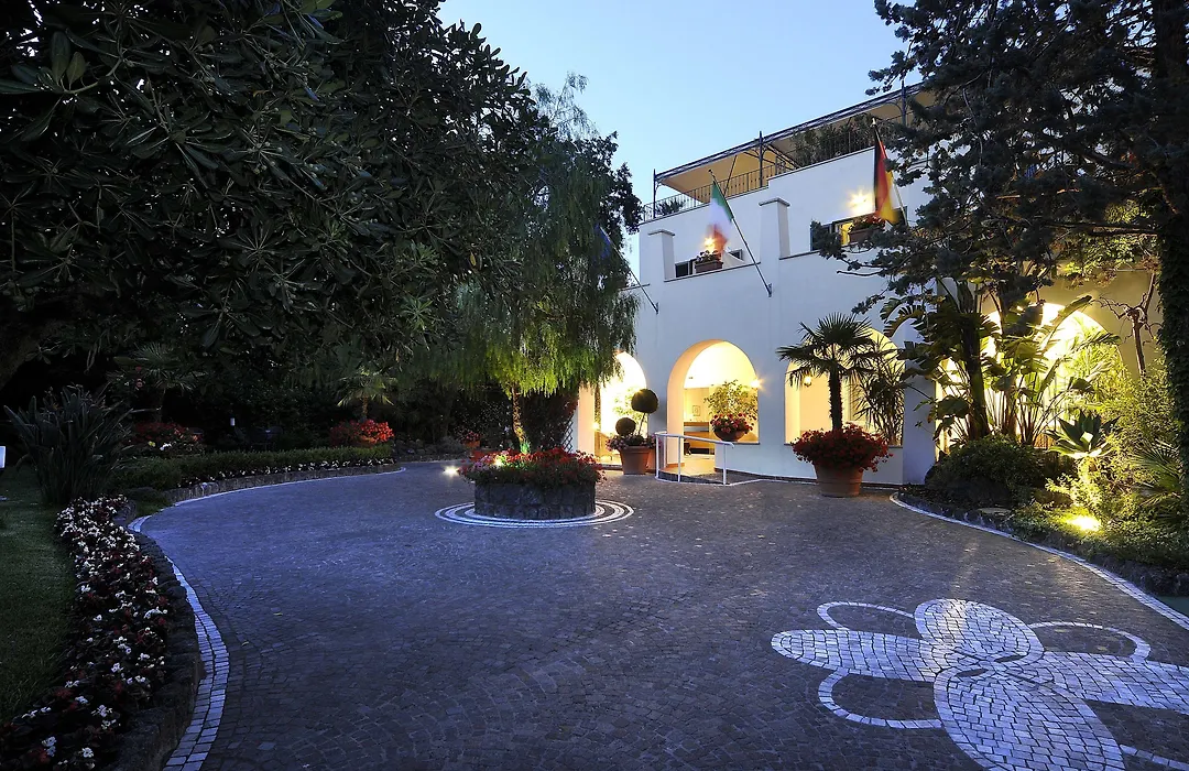 Hotel Villa Durrueli Resort & Spa-1