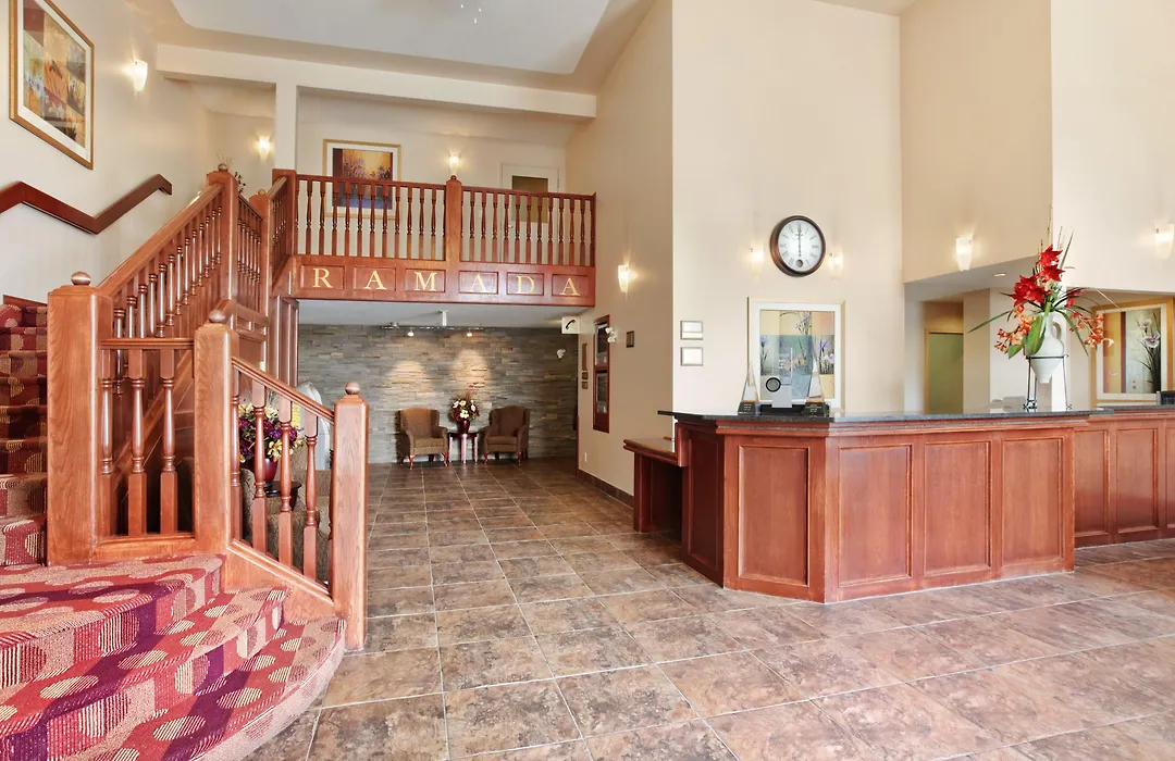 Quality Inn & Suites Edmonton International Airport-1