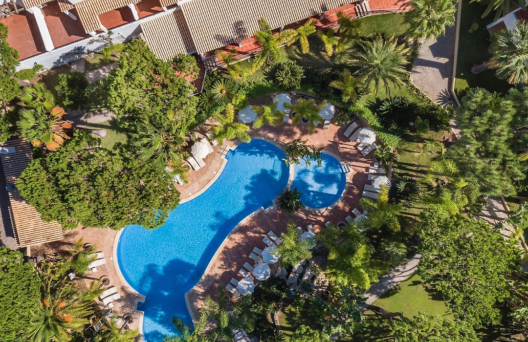 Ria Park Garden Hotel-1