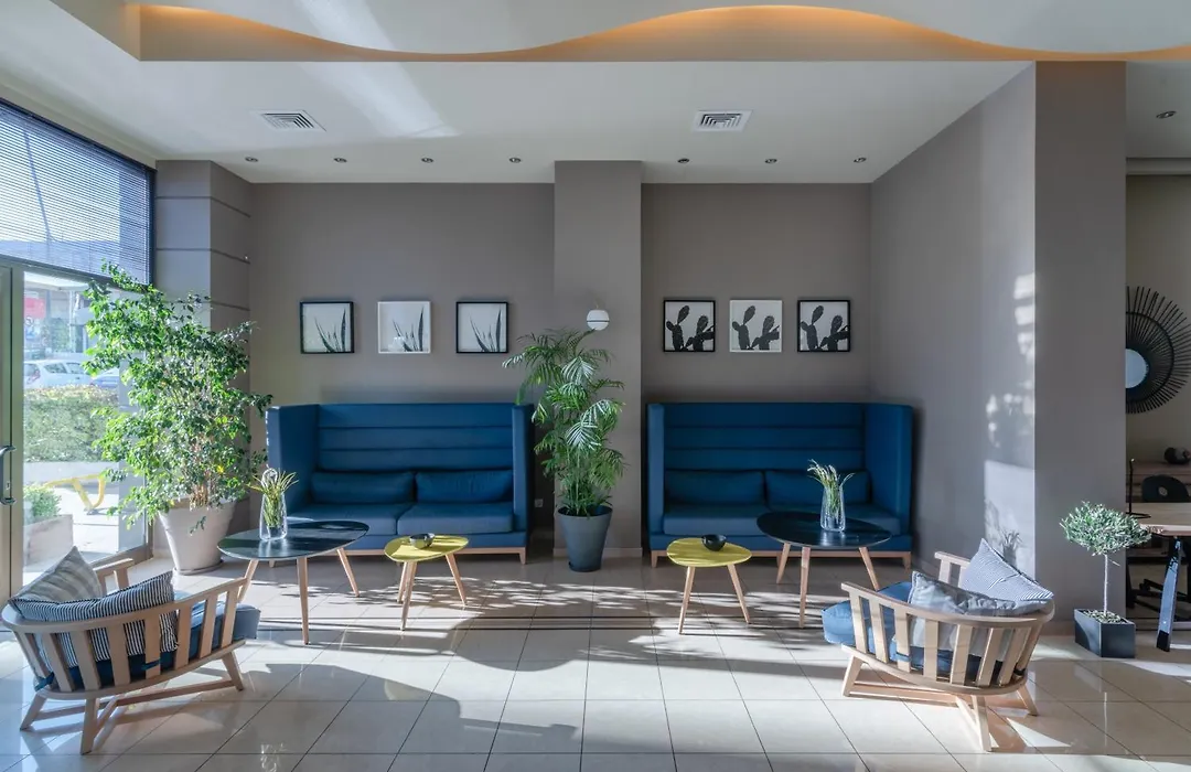 Hotel Avra By Smile Hotels - Free Airport Shuttle-1