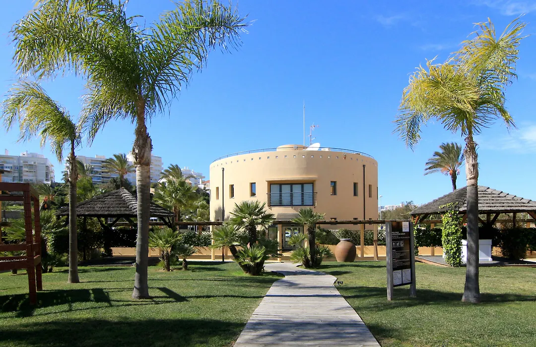 Nh Marina Portimao Resort-1