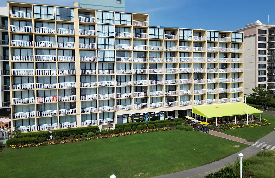 Four Points By Sheraton Virginia Beach Oceanfront-1