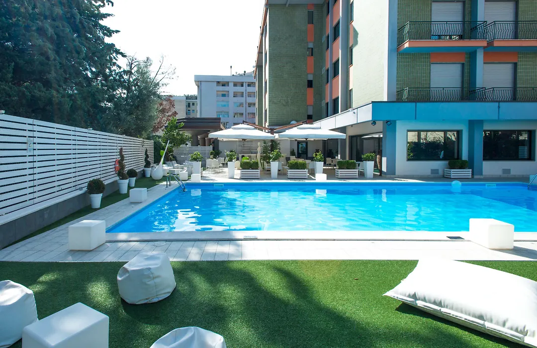 Hotel Europa-1