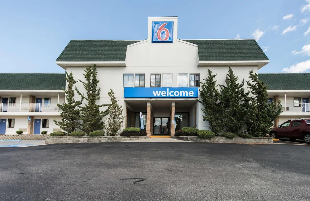 Motel 6-Niantic, Ct - New London-1