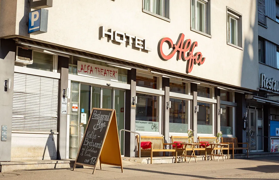 Hotel Alfa-1