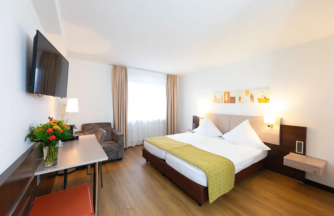 Hotel Alfa-1
