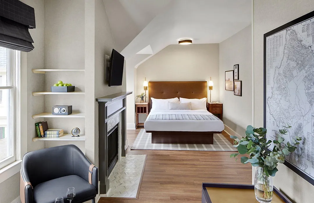Gosby House Inn, A Four Sisters Inn-1